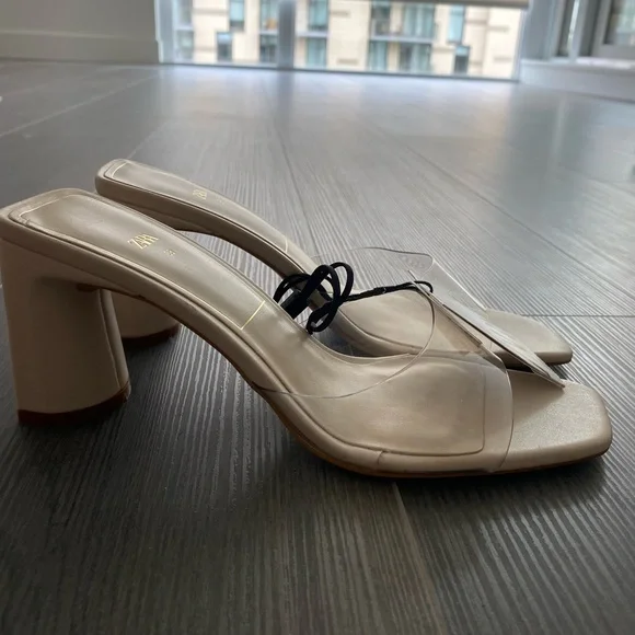Zara cream coloured heels - Picture 3 of 3